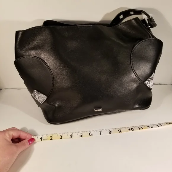 NWOT Betsey Johnson Shoulder Bag - Picture 8 of 12